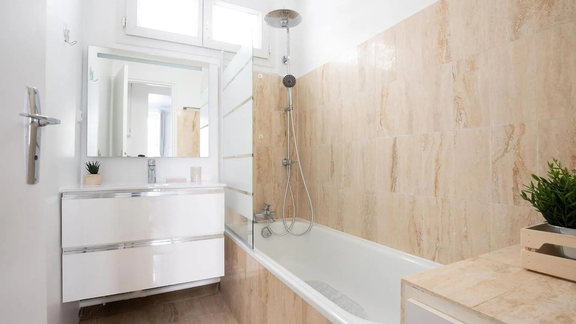 Bnbnova - Jardin Du Luxembourg & Pantheon Paris Apartment
